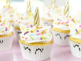 unicorn cupcakes