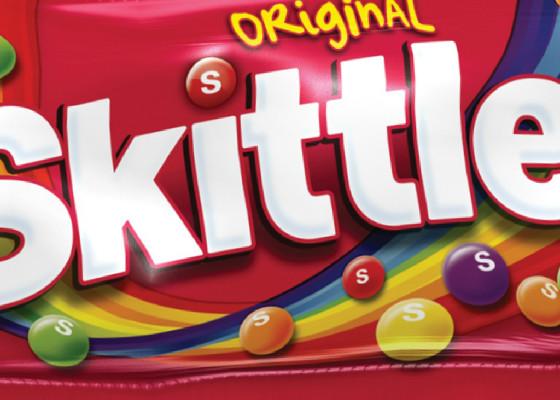 gimme sum skittles 😂😂😂😂😂😂