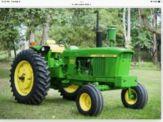 John Deere 4020