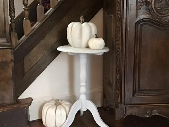 white pumpkin 