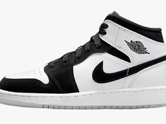 air jordan black white