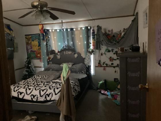 add your oc to my room 